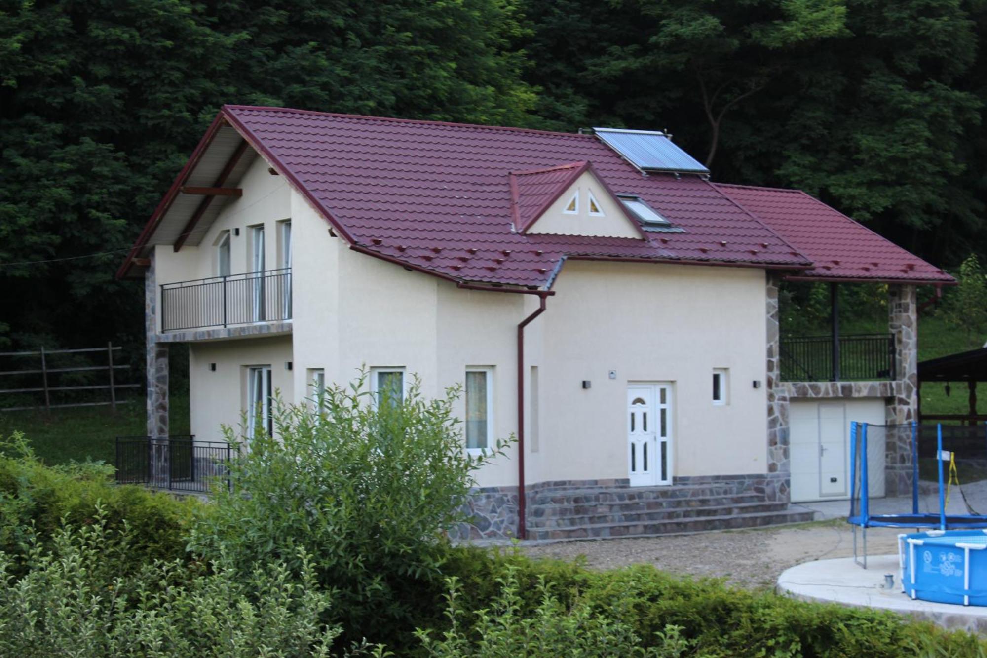 La Cretu Villa Rozavlea Exterior foto